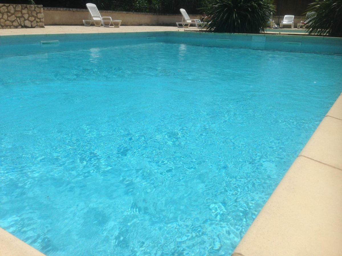 Appartement Dans La Residence Les Mazets De Camargue Arles Kültér fotó